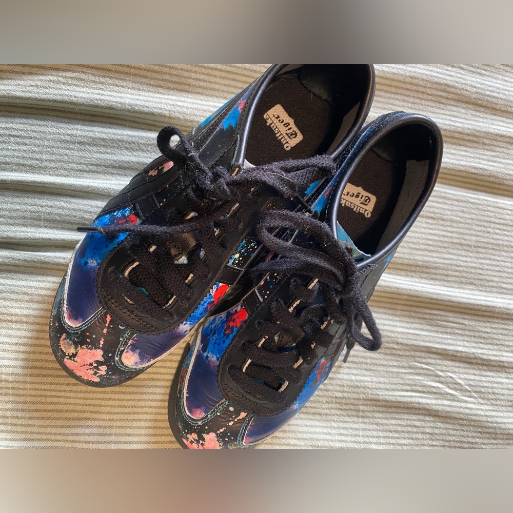 Asics Onitsuka Tiger Shoes - Picture 3 of 8